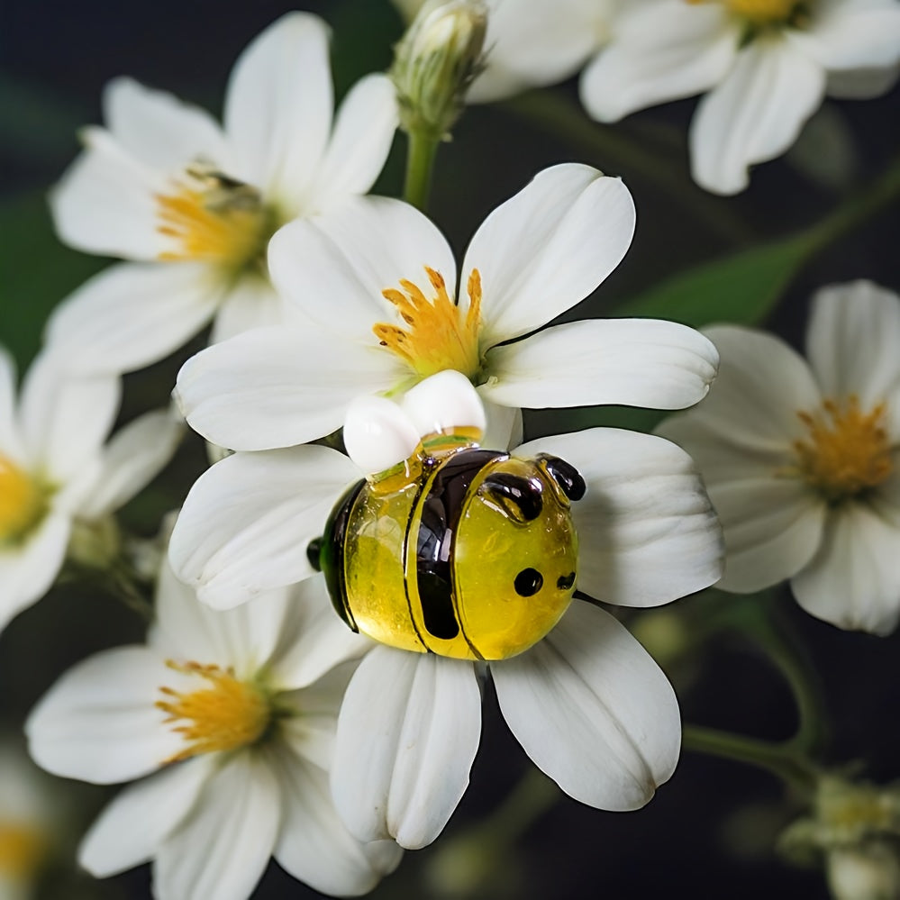 Glow in the Dark Bees Light Figurine Suncatcher - Resin, No Electricity Needed, Ideal for DIY Crafts and Outdoor Bee Decor