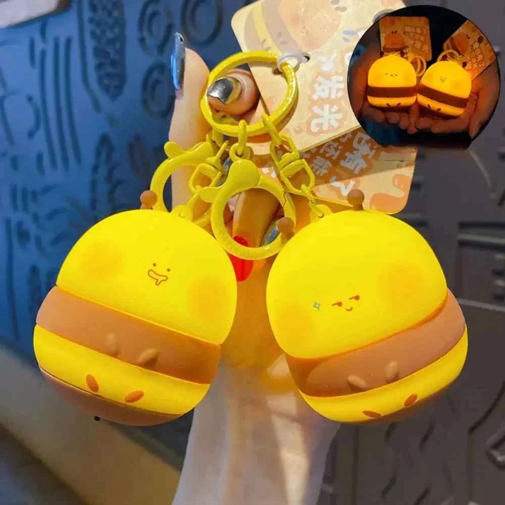 Portable Kawaii Bee Night Light With Keychain Cartoon Honeybee Lamp Car Key RingBag Decor Room nightlight Cute Kid Student Gift